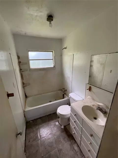 Bath - 265 13th Ave, Ocoee, FL 34761 photo 1 of 1