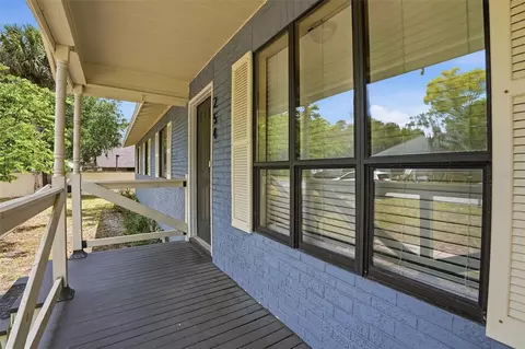 Exterior - 254 Oleander Pl, Ormond Beach, FL 32174 photo 3 of 7