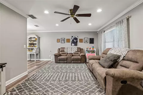 Living - 580 Heather Ct, Bartow, FL 33830 photo 1 of 2