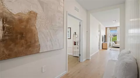 Entry Way - 5103 Arrowfeather Ct, Saint Cloud, FL 34772 photo 4 of 7