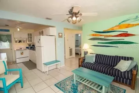 121 Laurie Dr, Ormond Beach, FL 32176 photo 4