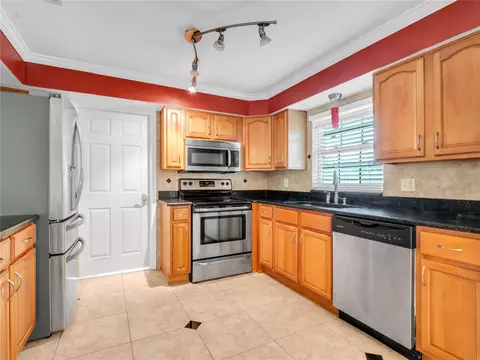 Kitchen - 14331 Apache Ave, Largo, FL 33774 photo 1 of 1