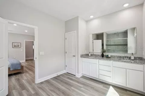 Entry Way - 1421 Meredith Dr, Spring Hill, FL 34608 photo 7 of 9