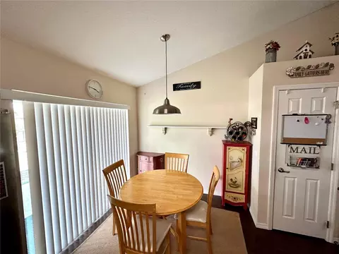 Dining - 40320 W 2nd Ave, Umatilla, FL 32784 photo 1 of 1