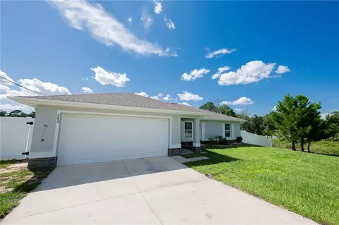 Exterior - 263 Emerald Rd, Ocala, FL 34472 photo 8 of 18