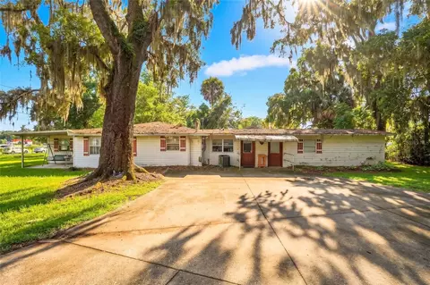 6141 SE Babb Rd, Belleview, FL 34420