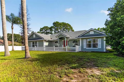 2562 Travida Dr, Deltona, FL 32738