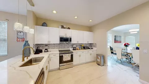 Kitchen - 2108 Ancient Oak Dr, Ocoee, FL 34761 photo 3 of 5