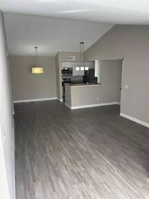 5140 Conroy Rd #35, Orlando, FL 32811
