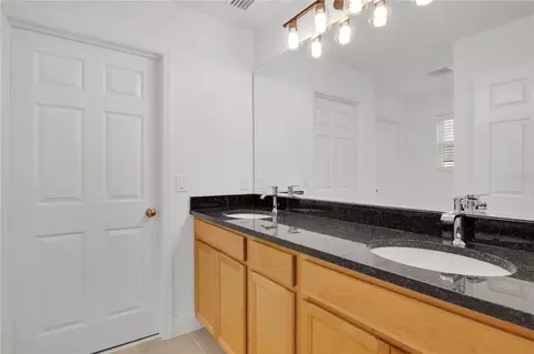 Bath - 7767 Trapani Loop, Clermont, FL 34714 photo 2 of 4