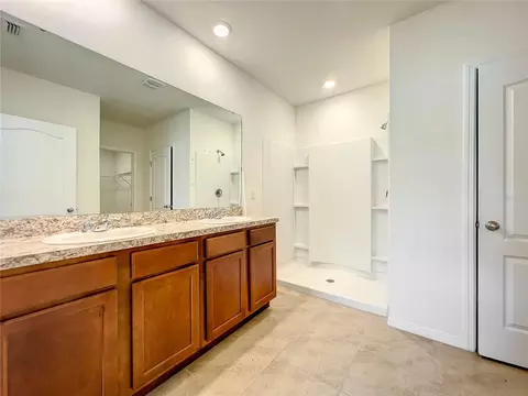 Bath - 276 Sofia Ln, Lake Alfred, FL 33850 photo 3 of 5