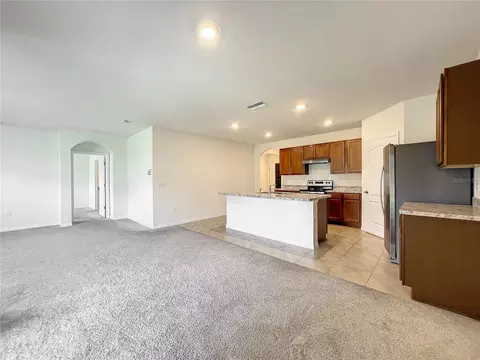 Living - 276 Sofia Ln, Lake Alfred, FL 33850 photo 2 of 6
