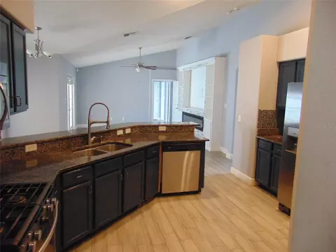 Kitchen - 3126 Samosa Hill Cir, Clermont, FL 34714 photo 1 of 3