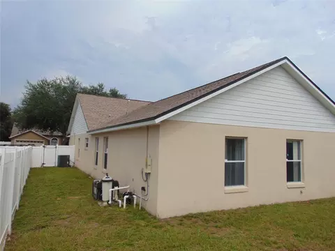 Exterior - 3126 Samosa Hill Cir, Clermont, FL 34714 photo 12 of 14