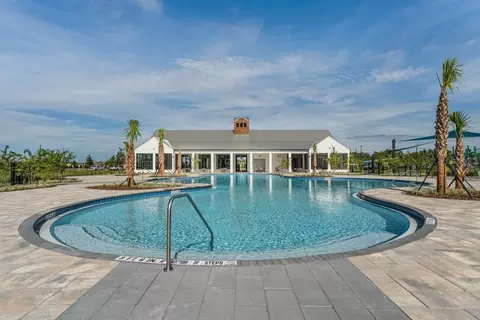 Exterior - 2891 Common Crane Ct, Saint Cloud, FL 34773 photo 2 of 6
