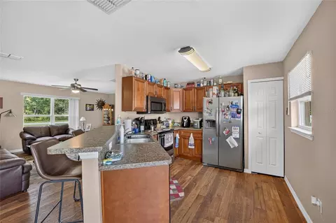 Kitchen - 38 Juniper Loop Ct, Ocala, FL 34480 photo 2 of 4