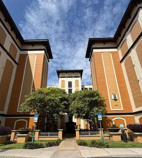 12544 Floridays Resort Dr #612B, Orlando, FL 32821