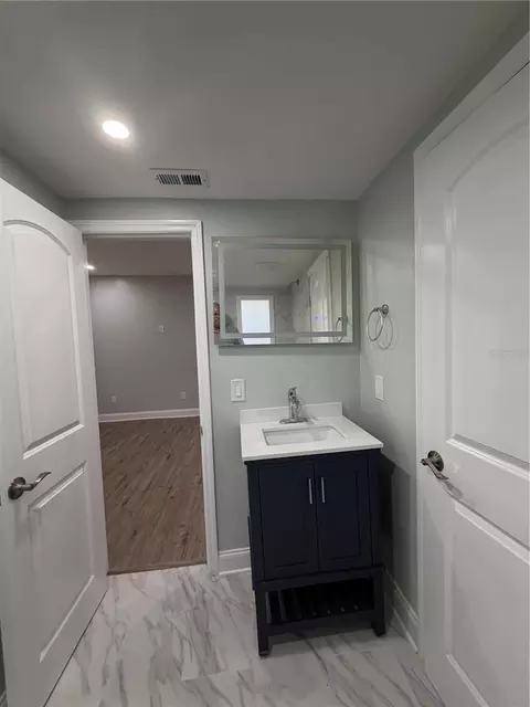 Bath - 1216 7th St, Saint Cloud, FL 34769 photo 4 of 4