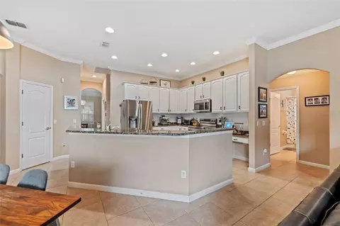 Kitchen - 197 Braelock Dr, Ocoee, FL 34761 photo 2 of 4