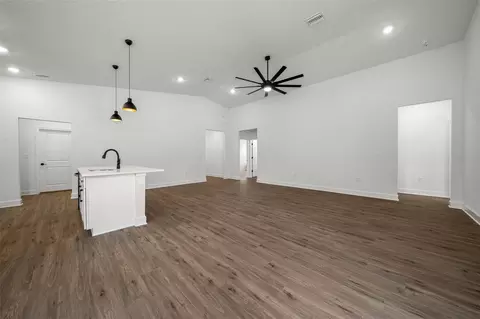 Living - 10153 Lynnhaven Rd, Spring Hill, FL 34608 photo 5 of 5