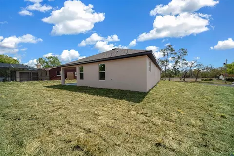 Exterior - 10153 Lynnhaven Rd, Spring Hill, FL 34608 photo 12 of 12