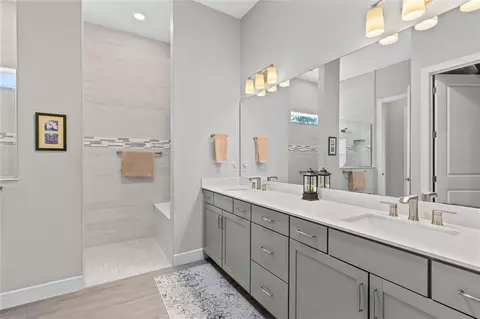 Bath - 2865 Cherry Blossom Loop, Saint Cloud, FL 34771 photo 1 of 5