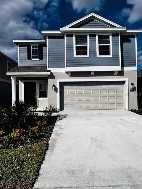 215 Aqua Ave, Davenport, FL 33837