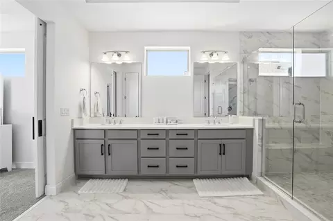 Bath - 5170 Buttonsage, Saint Cloud, FL 34772 photo 4 of 6
