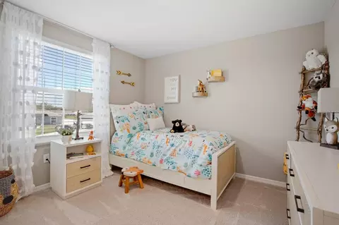 Bedroom - 621 Broadoak Dr, Dundee, FL 33838 photo 7 of 10