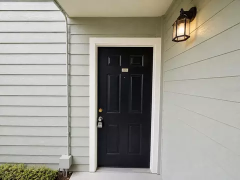 2550 N Alafaya Trl #1101, Orlando, FL 32826