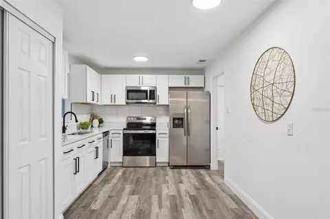 Kitchen - 996 Sarazen Dr, Rockledge, FL 32955 photo 2 of 3