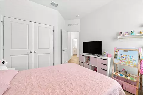 Bedroom - 3963 Sagefield Dr, Harmony, FL 34773 photo 4 of 5