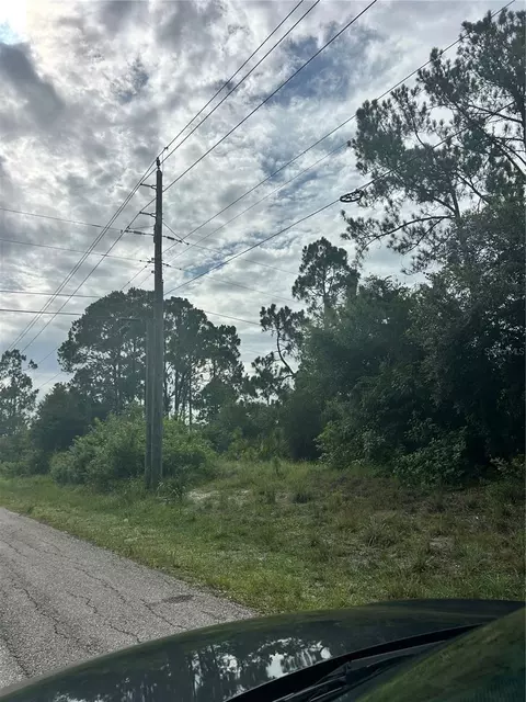 1501 Jackson Ave, Lehigh Acres, FL 33972