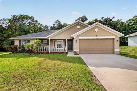 702 Chelsea Ave, Fruitland Park, FL 34731