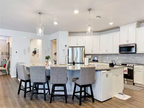 Kitchen - 13222 Moss Grass Way, Riverview, FL 33579 photo 6 of 7