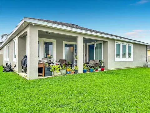 Exterior - 13222 Moss Grass Way, Riverview, FL 33579 photo 8 of 11