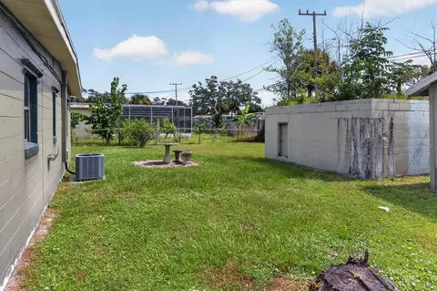 Exterior - 1865 Cedarwood Dr, Melbourne, FL 32935 photo 5 of 8