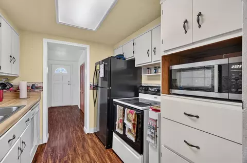 Kitchen - 1865 Cedarwood Dr, Melbourne, FL 32935 photo 1 of 1