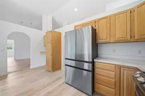 Kitchen - 4698 NW 110th Ave, Ocala, FL 34482 photo 4 of 4