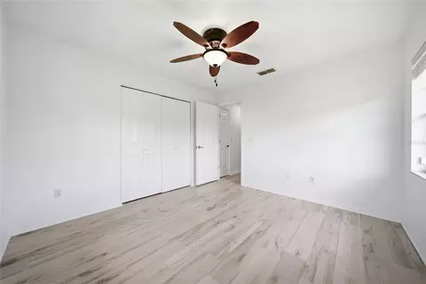 Bedroom - 4698 NW 110th Ave, Ocala, FL 34482 photo 3 of 5