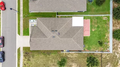 View/Area - 399 Pinecrest Loop, Davenport, FL 33837 photo 2 of 5