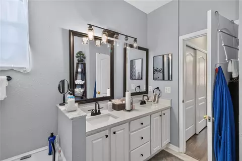Bath - 2548 Tall Maple Loop, Ocoee, FL 34761 photo 2 of 3