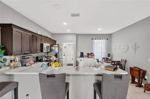 Kitchen - 2548 Tall Maple Loop, Ocoee, FL 34761 photo 2 of 3