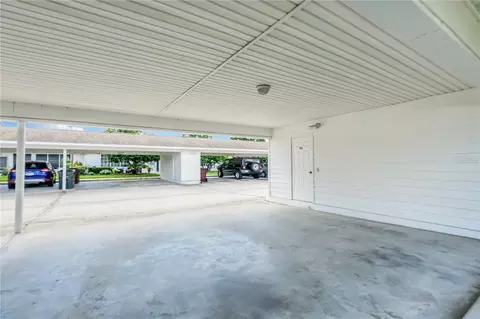 Exterior - 909 Illinois Ave, Saint Cloud, FL 34769 photo 5 of 9