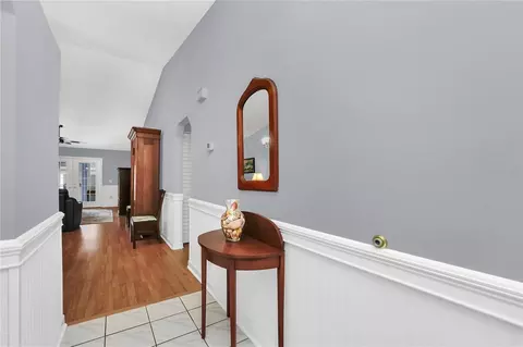 Entry Way - 909 Illinois Ave, Saint Cloud, FL 34769 photo 1 of 2