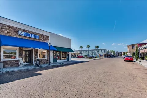 Exterior - 909 Illinois Ave, Saint Cloud, FL 34769 photo 8 of 9