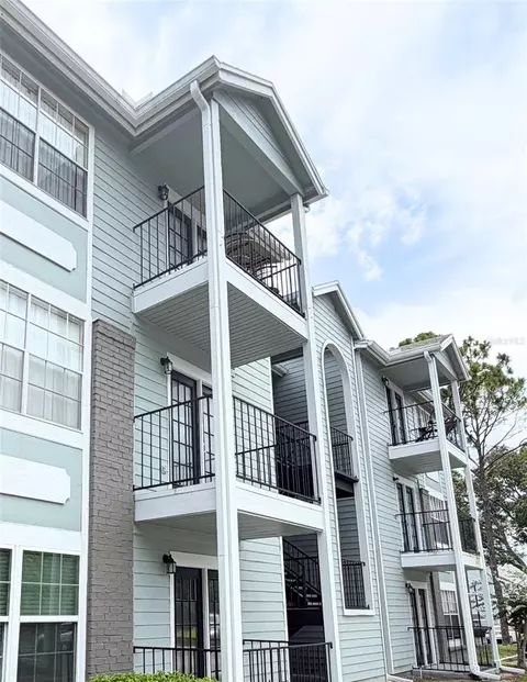2550 N Alafaya Trl #6202, Orlando, FL 32826