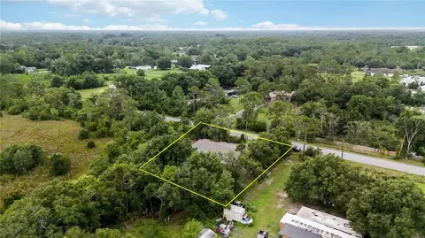 4235 Pine Tree Dr, Saint Cloud, FL 34772 photo 3
