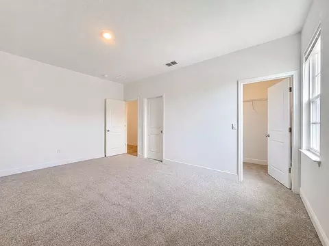 Bedroom - 4485 Davos Dr, Clermont, FL 34711 photo 1 of 14