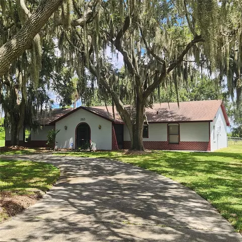 2805 Lake Tohopekaliga Blvd, Kissimmee, FL 34746